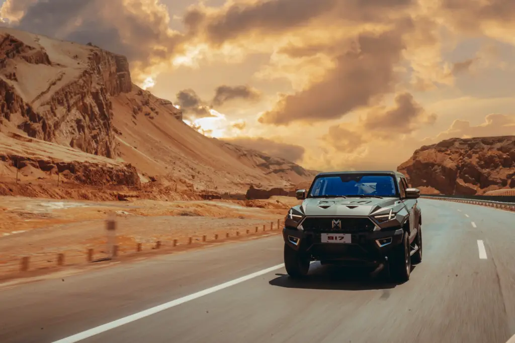 DSC08098-车衣修正